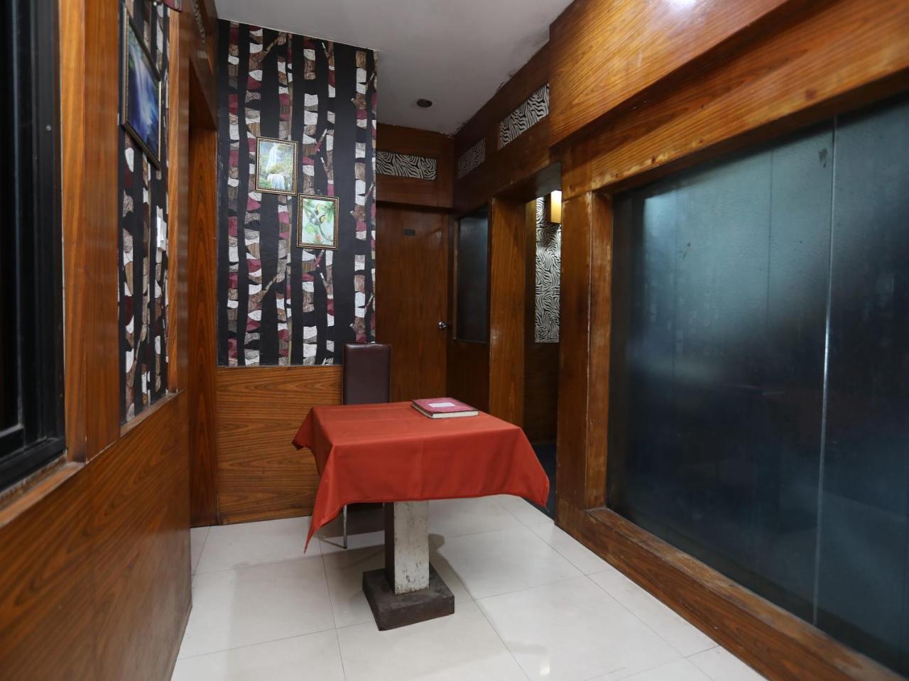 Oyo 28644 Hotel Nilanjana Asansol Екстер'єр фото
